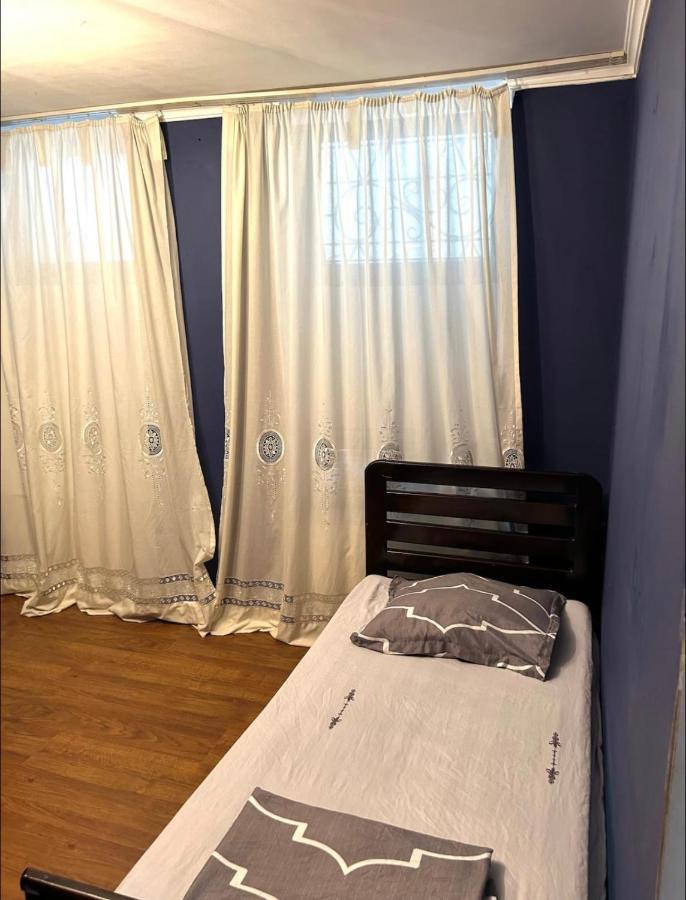 Booboo Flat In Italian Yard Apartment Tbilisi Exterior foto